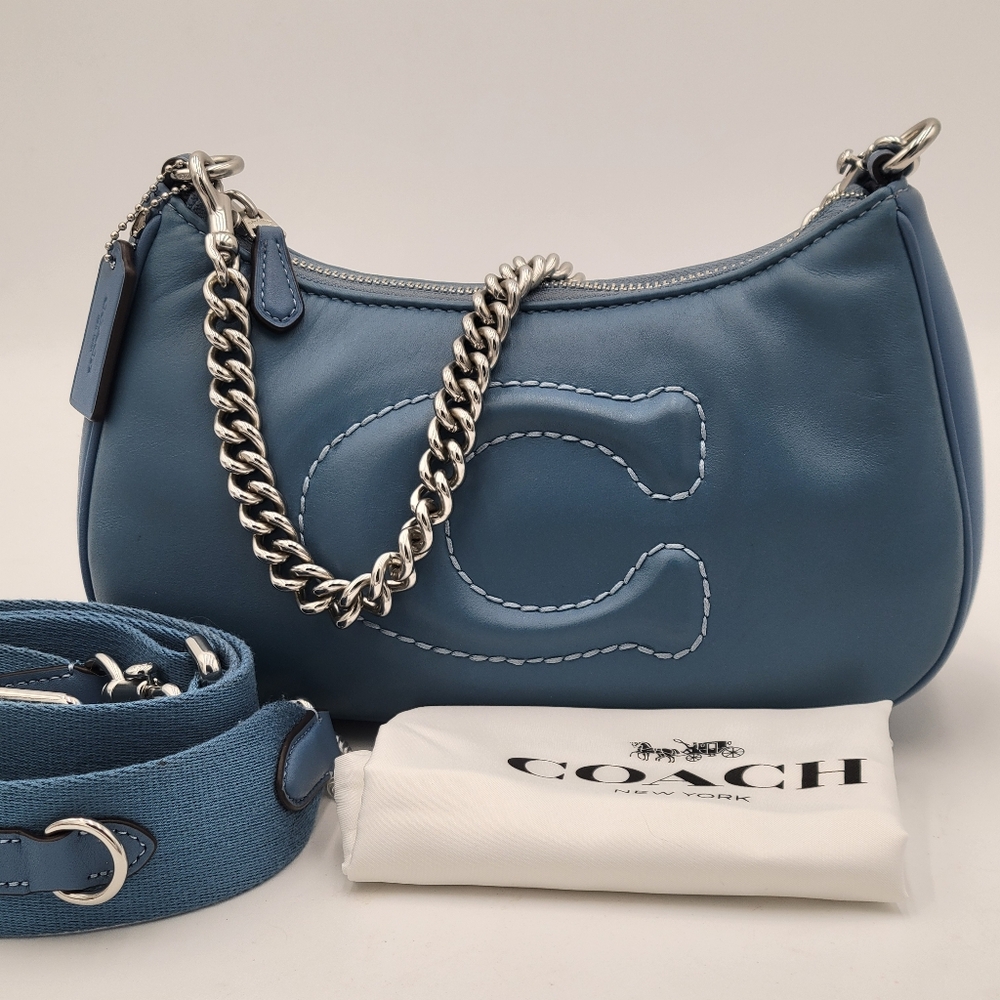 Coach Teri Shoulder Bag w/ Signature Quilting, EUC